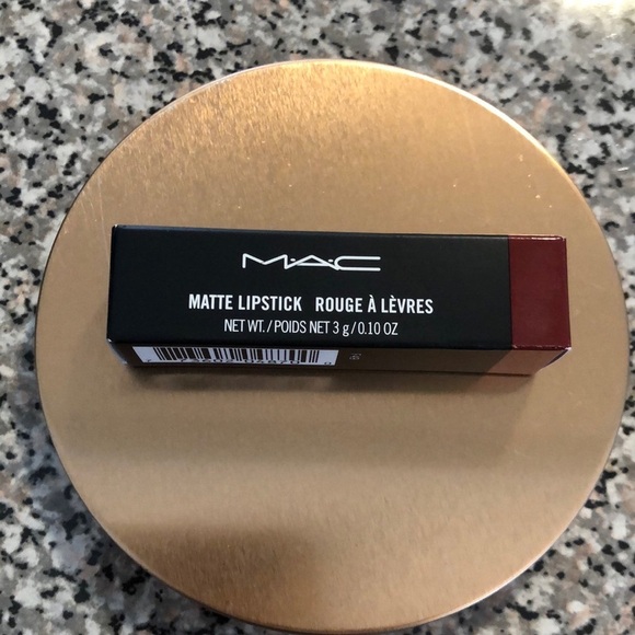 M.A.C Matte Lipstick 💄 - Picture 5 of 5